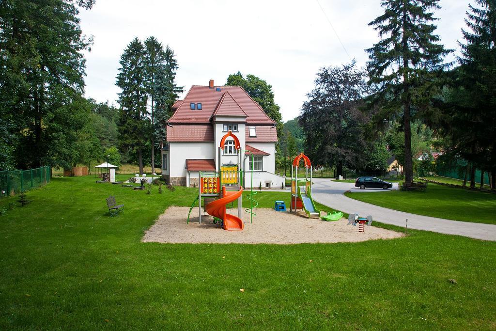 Sowia Dolina - Gory Sowie Pieszyce Esterno foto